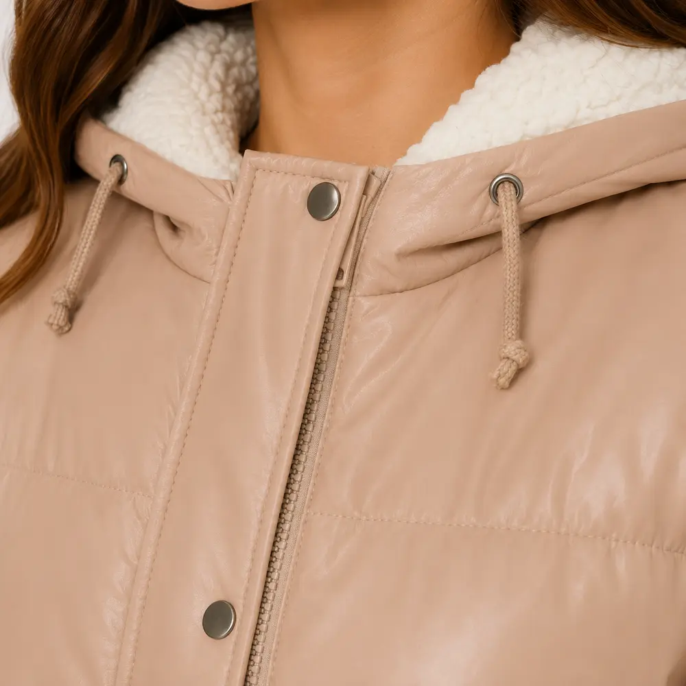 Jaqueta Feminina Nylon com Capuz .26060029
