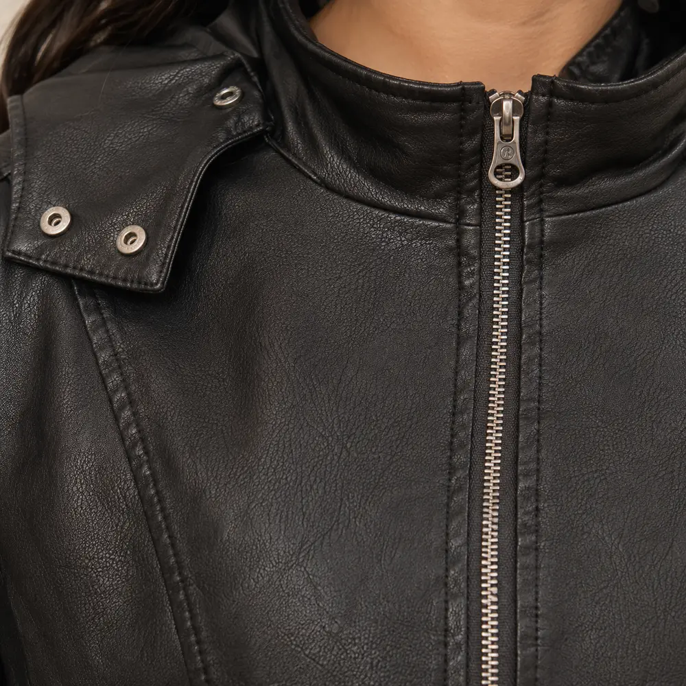Jaqueta Feminina Parka PU com Cinto .26060020